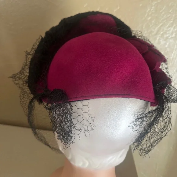 REGAL 1940's FUCHSIA FELT HAT - BLACK MUTTON TRIM AND FELT "ROSES" + FULL VEIL